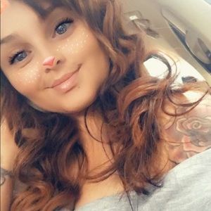 Meet your Posher, Noelia